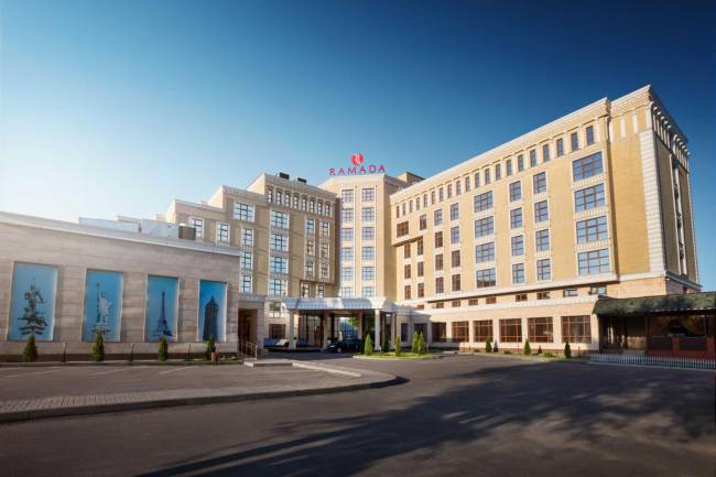Отель Рамада Алматы